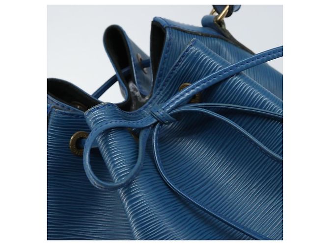 Noe LOUIS VUITTON Borsa a Spalla Petit Noé Epi Blu M44105 LV Auth ARZ155 - vista 10