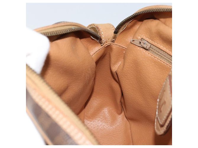 Céline Bolso de Hombro de Lona Macadam CELINE PVC Marrón Dorado Auth bs34058 Castaño - vista 19
