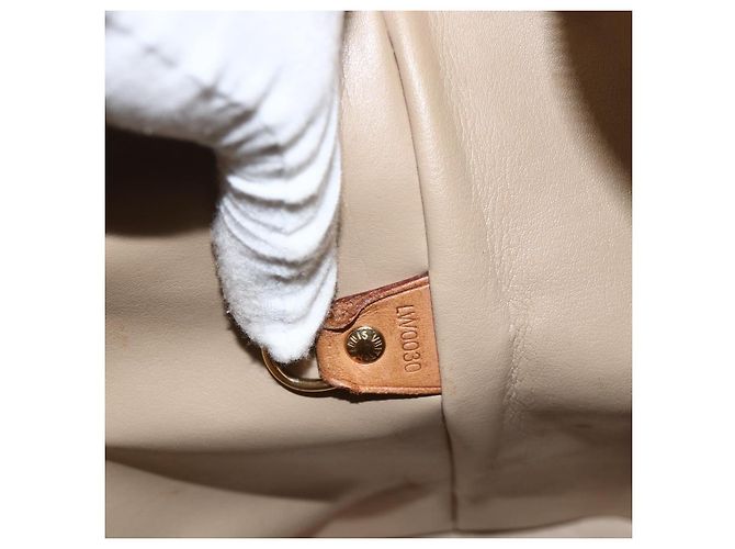LOUIS VUITTON Bolsa de Mão Houston Monogram Vernis Bege M91004 LV Auth ka3081 - vista 12