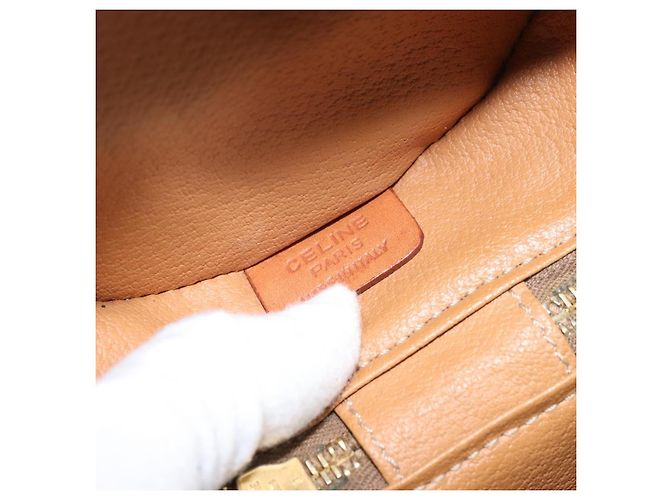 Céline Bolso de Hombro de Lona Macadam CELINE en Cuero PVC Marrón Dorado Auth LNZ654A Castaño - vista 20