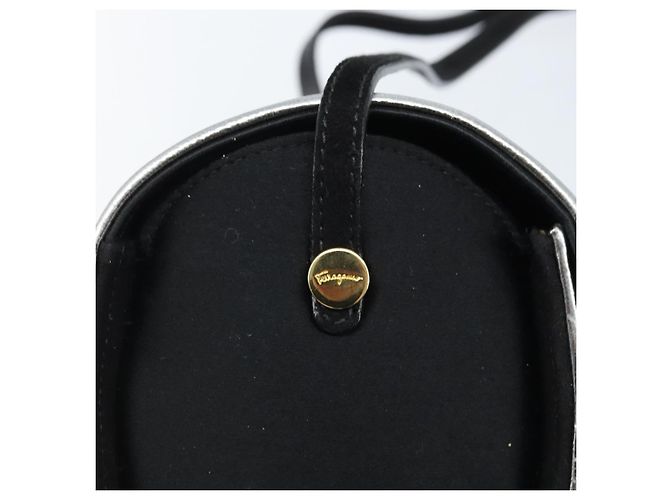 Borsa a Spalla Salvatore Ferragamo in Camoscio Nero Argento Oro Auth 174603 D'oro - vista 17