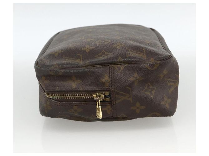 LOUIS VUITTON Trousse Toilette Monogram 28 Borsa Clutch M47522 LV Auth BSZ328 Monogramma - vista 3