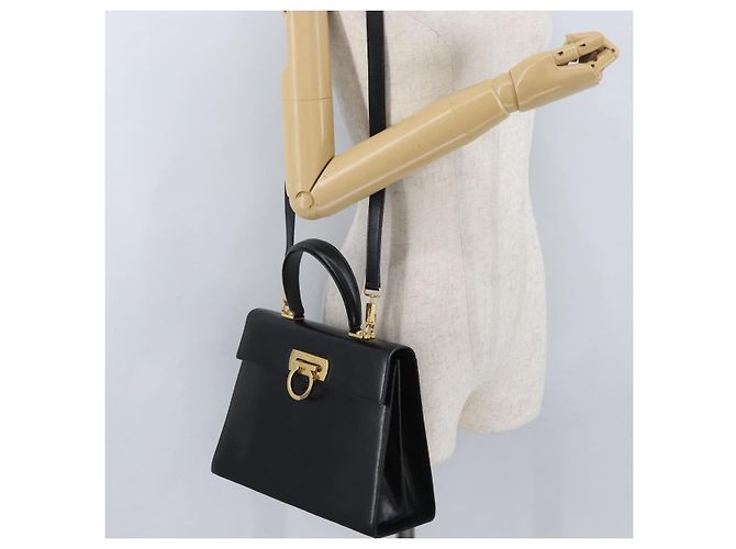 Borsa a mano in pelle Gancini Salvatore Ferragamo 2 in 1 Nero Oro Auth ARZ416 - vista 27