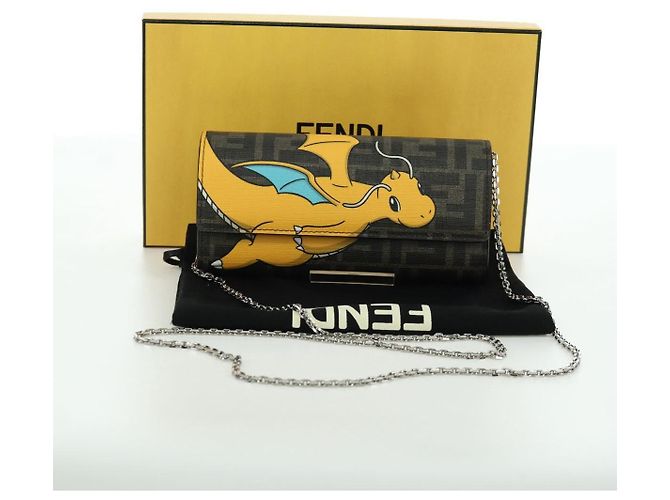 FENDI xFRGMTxPOKMON Portafoglio a Catena in Tela Zucca Drago Nero Auth 167109SM - vista 12