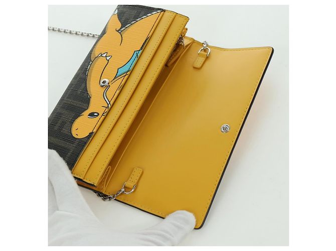 FENDI xFRGMTxPOKMON Portafoglio a Catena in Tela Zucca Drago Nero Auth 167109SM - vista 21