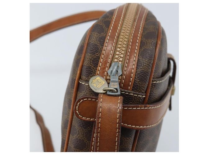 Céline Borsa a Spalla in Tela Macadam CELINE in Pelle PVC Marrone Oro Auth ka3049 D'oro - vista 10