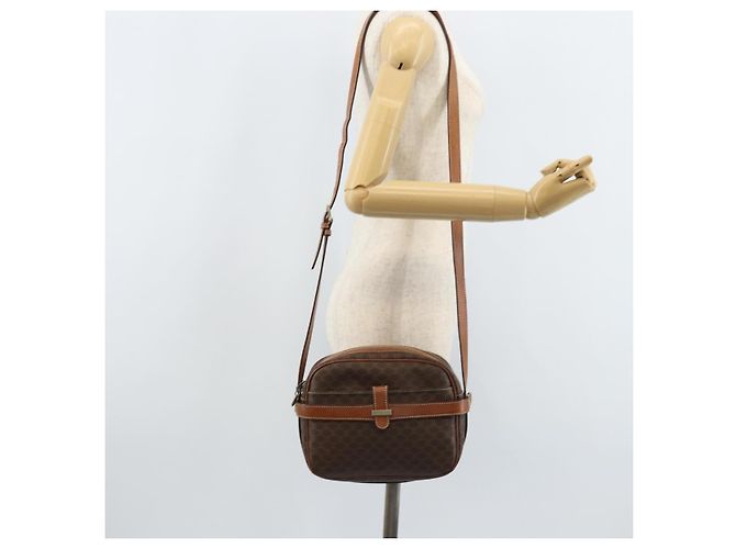 Céline Borsa a Spalla in Tela Macadam CELINE in Pelle PVC Marrone Oro Auth ka3049 D'oro - vista 24