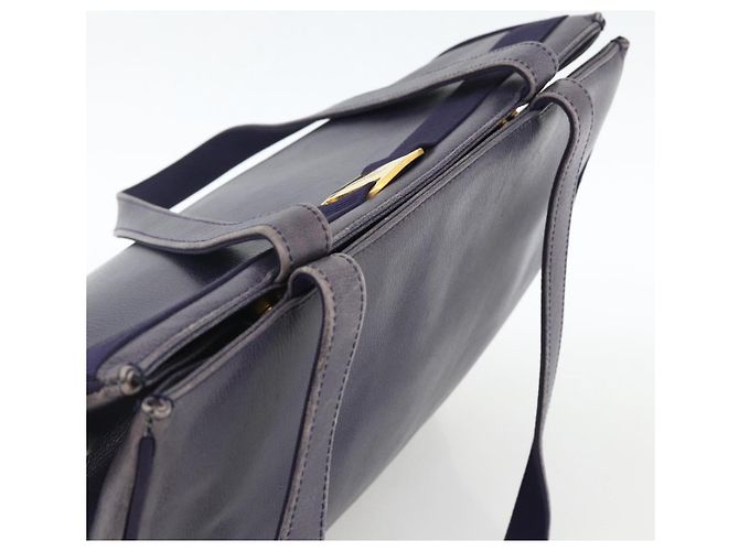 Borsa Tote Vala in Pelle Viola e Oro Auth BSZ080 di Salvatore Ferragamo D'oro Porpora - vista 6