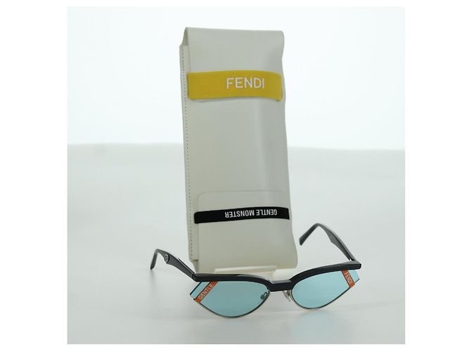 Gafas de sol FENDI de plástico gris Auth bs34039M Castaño - vista 12