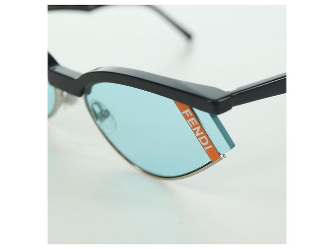 Gafas de sol FENDI de plástico gris Auth bs34039M Castaño - vista 9