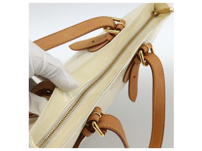 LOUIS VUITTON Borsa a Spalla Brentwood Monogram Vernis Perle M91512 LV Auth BSZ329 - vista 6