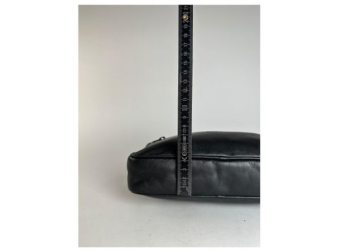 Clutch in pelle Loewe Madrid vintage nera Nero - vista 13