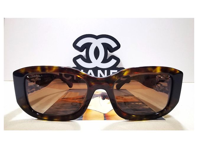 Chanel rectangular tortoiseshell sunglasses with silver bubbles - 5542-A c.714/S9 Brown - view 3