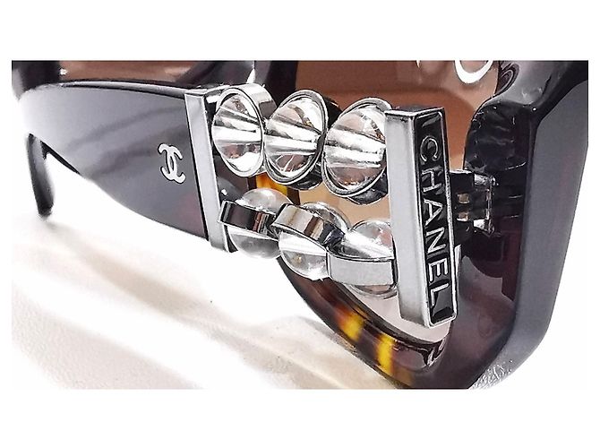 Chanel rectangular tortoiseshell sunglasses with silver bubbles - 5542-A c.714/S9 Brown - view 9