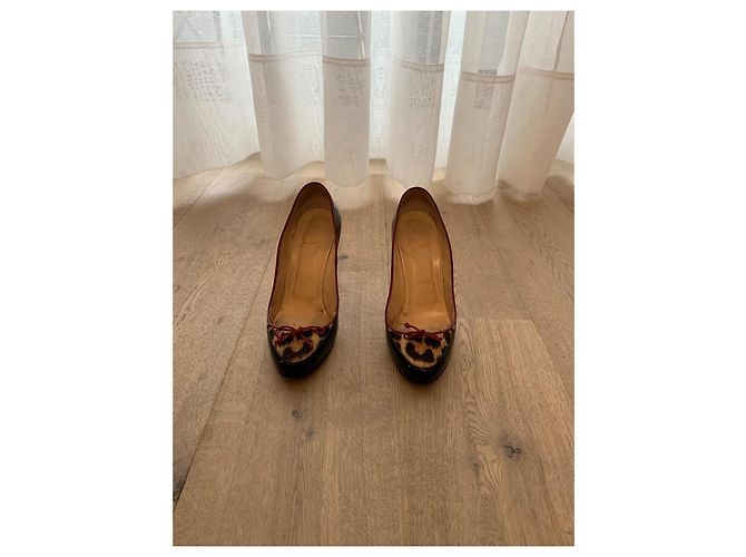 Décolleté Christian Louboutin in vernice nera e leopardato Nero Stampa leopardo - vista 2