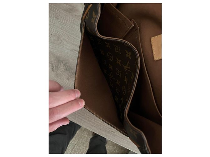 Borsa a tracolla Louis Vuitton Boshpore Monogram Canvas Marrone - vista 10