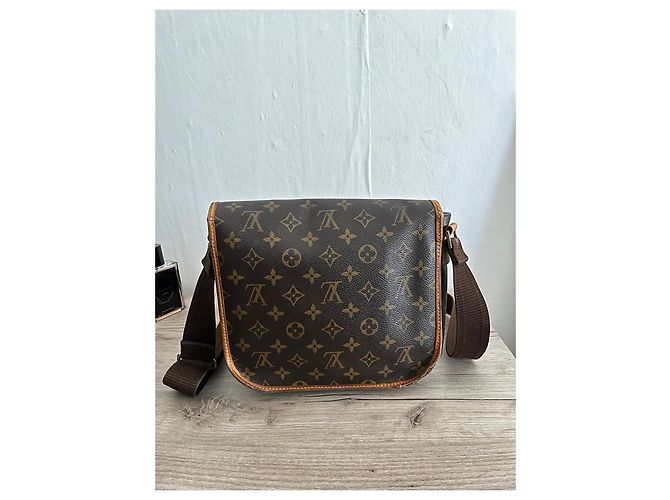 Borsa a tracolla Louis Vuitton Boshpore Monogram Canvas Marrone - vista 2