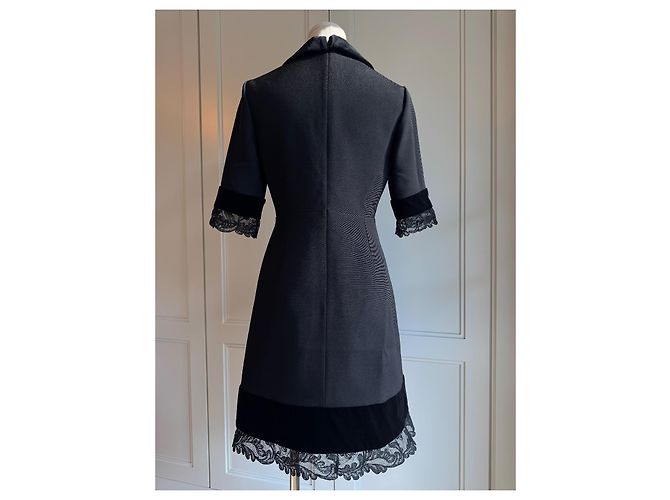 Gucci Kleid aus schwarzer Seide - Ansicht 2