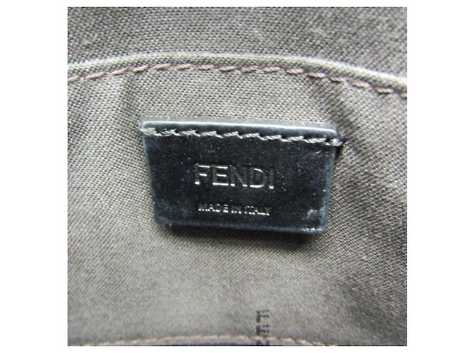 Fendi Mini Pouch 8M0327 Borsa a spalla in pelle per donna Nero - vista 11