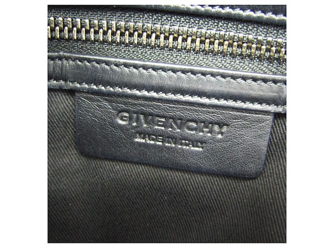 Givenchy Nightingale Medium Handtasche in Grün - vista 14