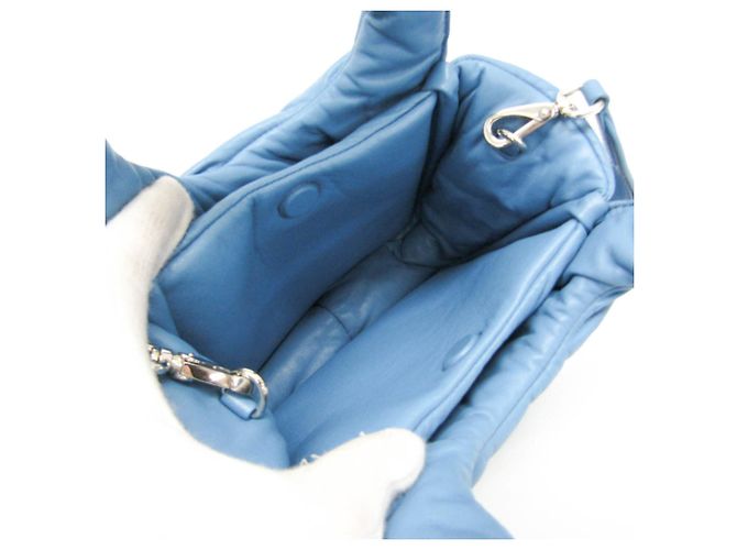 Bolsa de mão/ombro em couro nappa acolchoado 1BA359 para mulheres da Prada Azul - vista 3