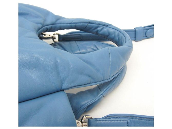 Bolsa de mão/ombro em couro nappa acolchoado 1BA359 para mulheres da Prada Azul - vista 9