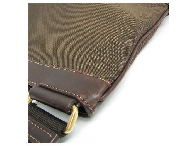 Borsa a spalla da donna in jacquard con logo Prada Marrone scuro - vista 5