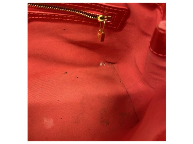 Borsa Louis Vuitton Vernis Wilshire PM Rosso - vista 11