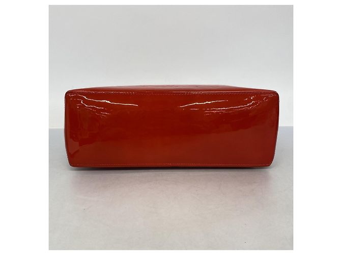 Borsa Louis Vuitton Vernis Wilshire PM Rosso - vista 3