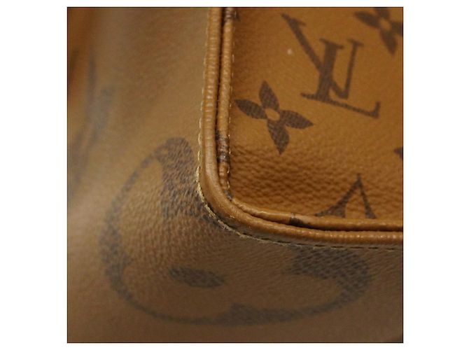Borsa tote OnTheGo MM Monogram Giant Reverse Louis Vuitton Marrone - vista 6