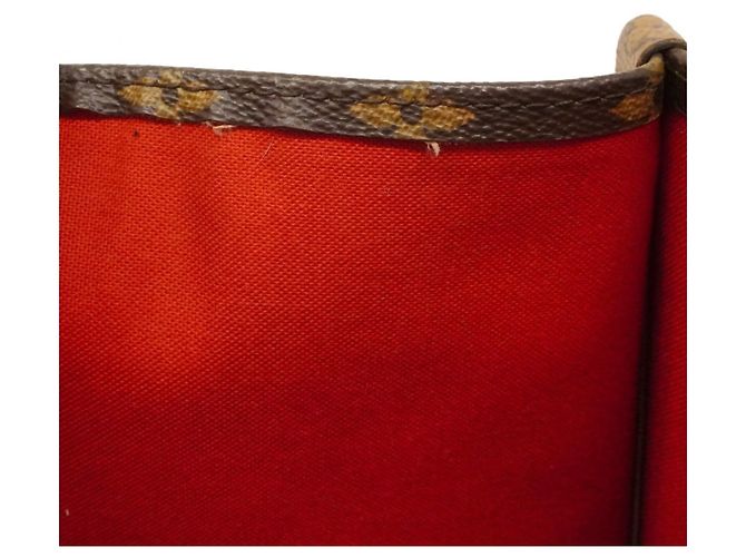 Borsa tote OnTheGo MM Monogram Giant Reverse Louis Vuitton Marrone - vista 9