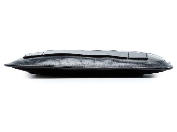 Clutch Chanel in pelle di vitello nera usurata Je Ne Suis Pas En Solde - vista 3