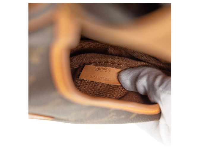 Louis Vuitton Braune Monogramm Saumur 30 - Ansicht 5