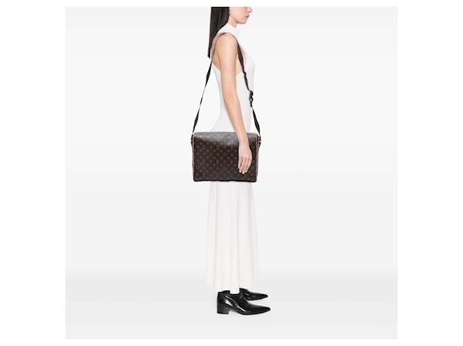 Louis Vuitton Marrone Monogramma Abbesses - vista 7