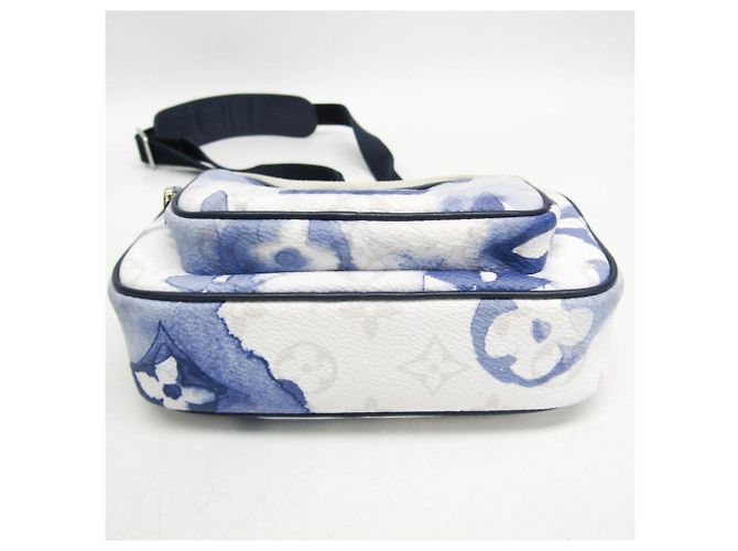 Pochette Outdoor Monogram Louis Vuitton M45763 Bianco Blu - vista 5