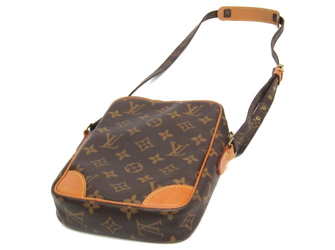 Bolso de Hombro Monogram Danube Louis Vuitton Monograma - vista 2