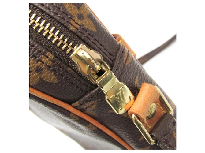 Bolso de Hombro Monogram Danube Louis Vuitton Monograma - vista 9