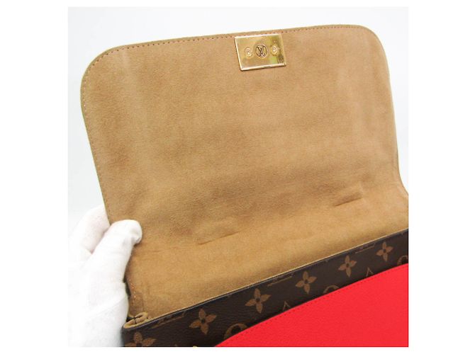 Borsa Louis Vuitton Monogram Marignan M44286 Rosso Monogramma - vista 13