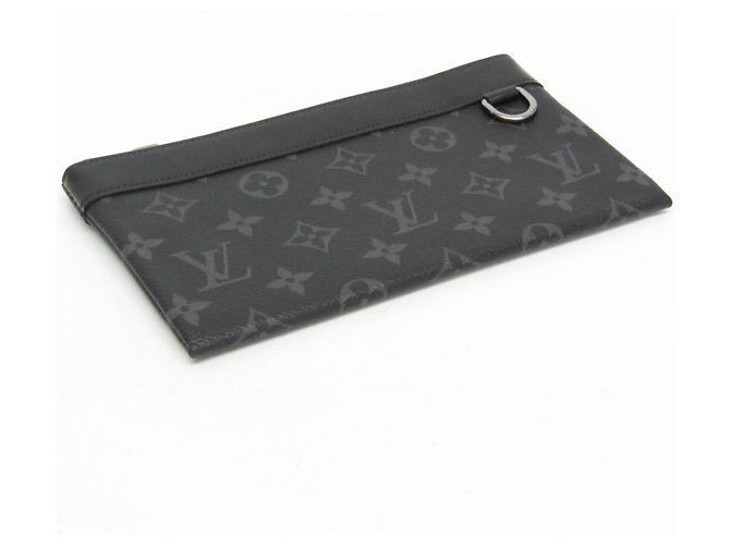 Pochette Discovery PM Monogram Eclipse Louis Vuitton M44323 Monogramma - vista 4