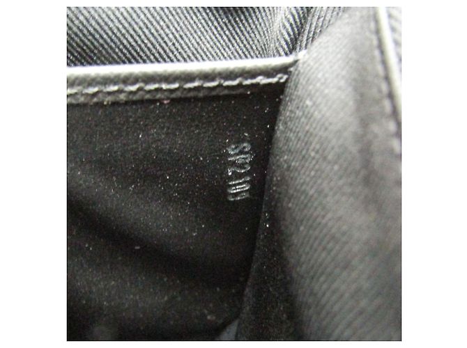Pochette Discovery PM Monogram Eclipse Louis Vuitton M44323 Monogramma - vista 9
