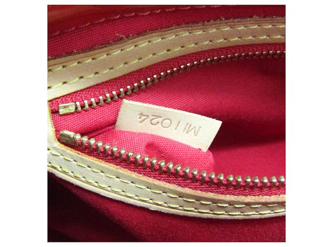 Borsa Louis Vuitton Monogram Vernis Reade PM Rosso - Ansicht 14