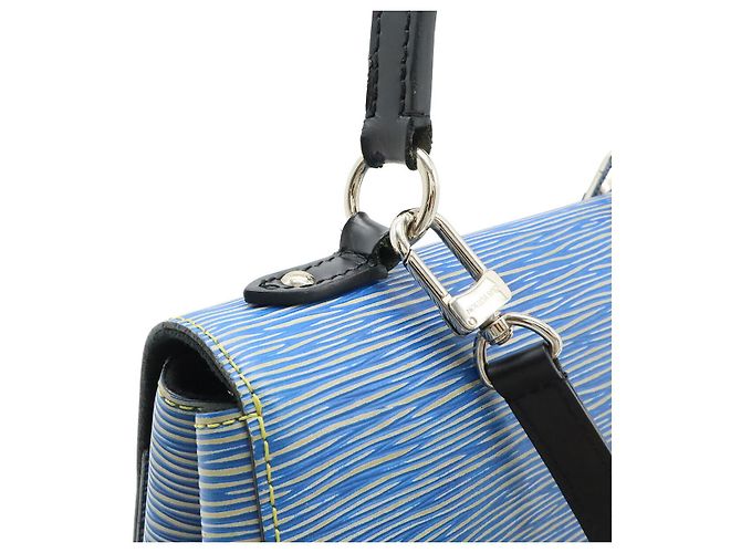 Borsa Cluny BB in Epi di Louis Vuitton Blu - vista 4