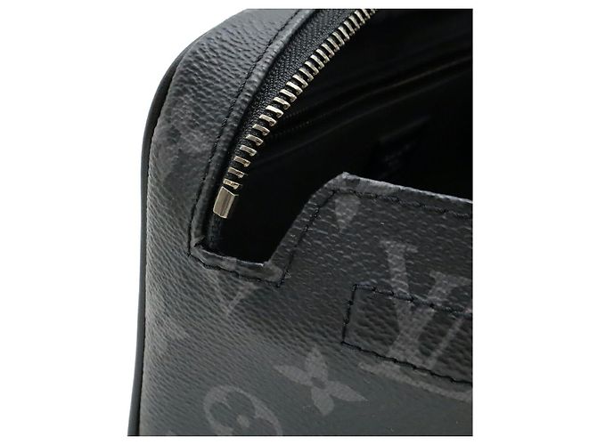 Pochette Dopp Monogram Eclipse Louis Vuitton Noir - vue 7