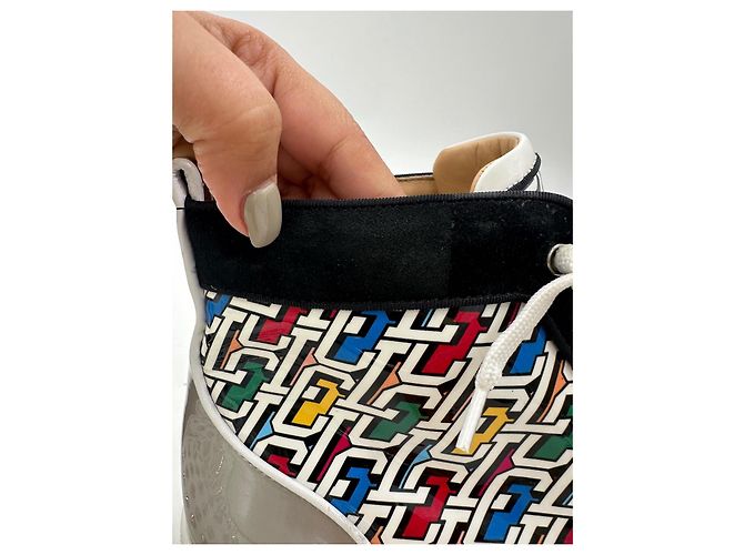 Tênis Monograma Christian Louboutin Multicor - vista 17