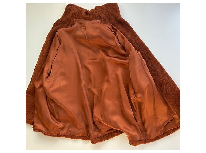 Abrigo Duffle Coat Gucci de Alpaca con Detalles de Bambú - vista 17