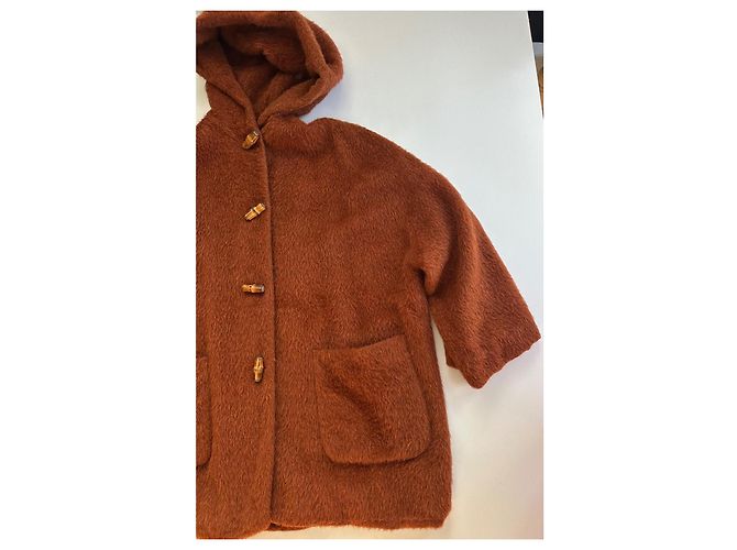 Abrigo Duffle Coat Gucci de Alpaca con Detalles de Bambú - vista 3