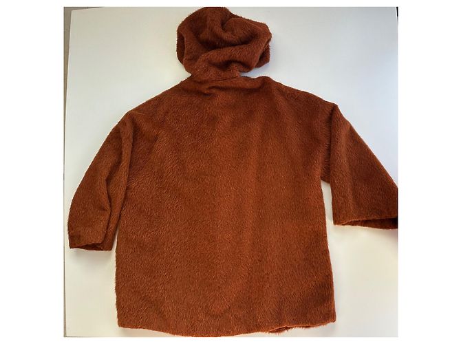 Abrigo Duffle Coat Gucci de Alpaca con Detalles de Bambú - vista 4