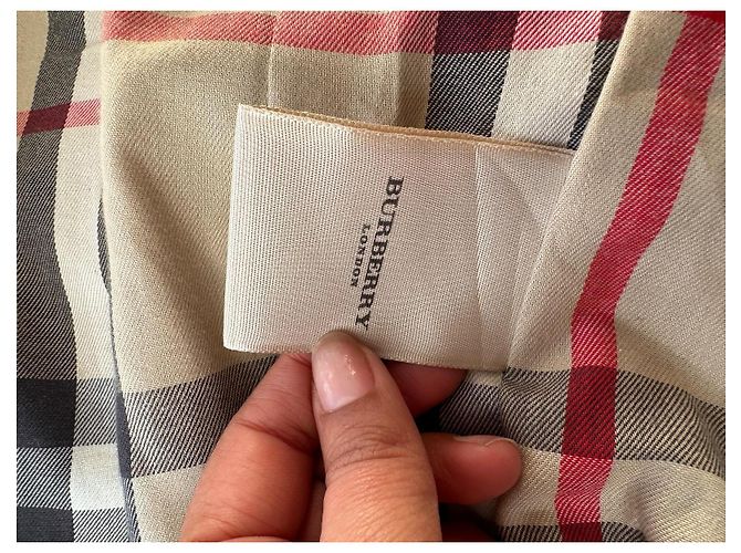 Gabardina Burberry London Negra Negro - vista 13