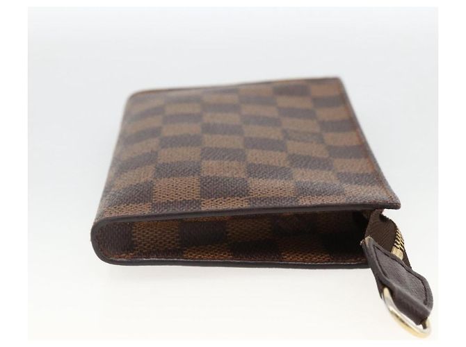 Bucket Marais Zip Pouch im Damier von Louis Vuitton Braun - Ansicht 4