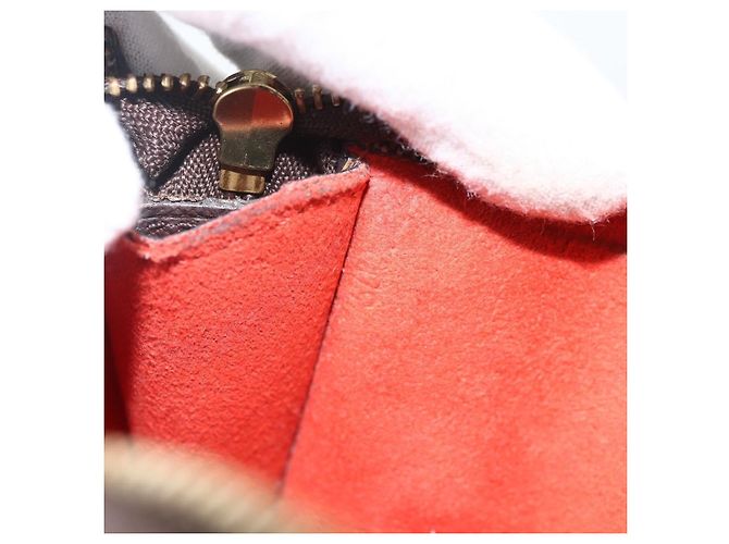 Bucket Marais Zip Pouch im Damier von Louis Vuitton Braun - Ansicht 7